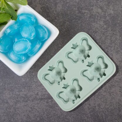 8160 Silicone Cartoon Shape 4 Grid Ice Cube Tray Ice Cube Molds Trays Small Cubes Tray For Fridge, Flexible Silicon Ice Tray (1 pc) - Image 4