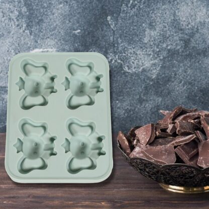 8160 Silicone Cartoon Shape 4 Grid Ice Cube Tray Ice Cube Molds Trays Small Cubes Tray For Fridge, Flexible Silicon Ice Tray (1 pc) - Image 6