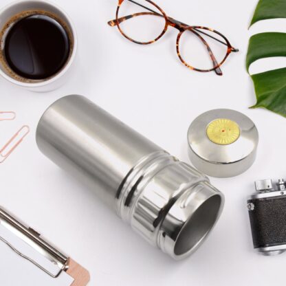 Vacuum Insulated Stainless Steel Flask (1 Pc) - Leak Proof, Hot & Cold - Image 3