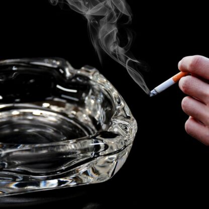 4064 Glass Brunswick Crystal Quality Cigar Cigarette Ashtray Round Tabletop for Home Office Indoor Outdoor Home Decor - Image 7