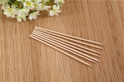 1100 Camping Wooden Color Bamboo BBQ Skewers Barbecue Shish Kabob Sticks Fruit Kebab Meat Party Fountain Bamboo BBQ Sticks Skewers Wooden (20cm) - Image 3