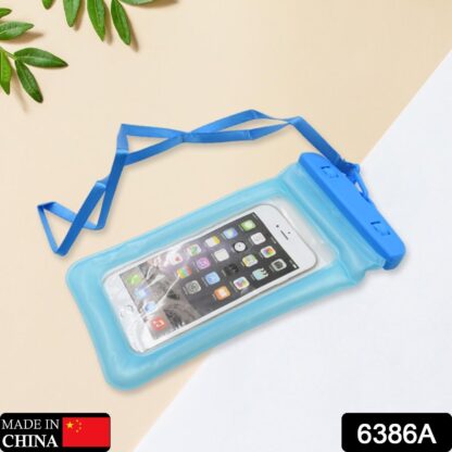 Clear waterproof pouch with secure lock