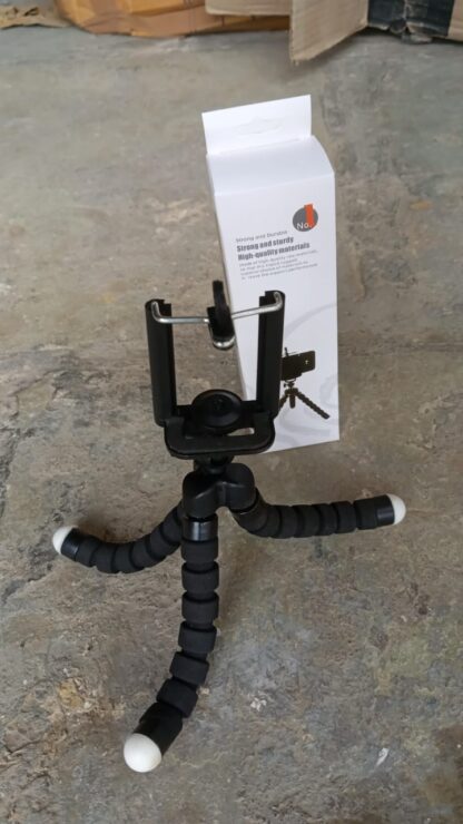 0266 Portable Mini Octopus Tripod Stand with Phone Holder for Live Selfie, Mobile Phone Portable and Adjustable Stent - Image 9