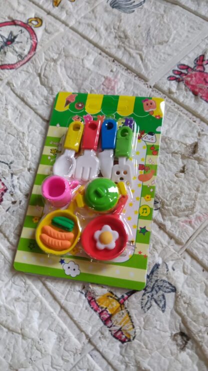 Fancy & Stylish Mini Erasers for Kids (8 Pc Set) - Fun Designs, Party Favors - Image 7