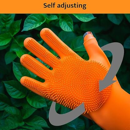 Silicone Glove with Multi-Function Blade for Cutting and Cleaning Vegetables Fruit and Other Cultures Gardening Tool (1 Pc) - Image 4