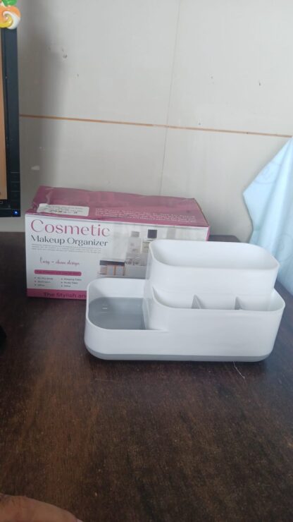 Cosmetic Makeup Organizer - Image 9