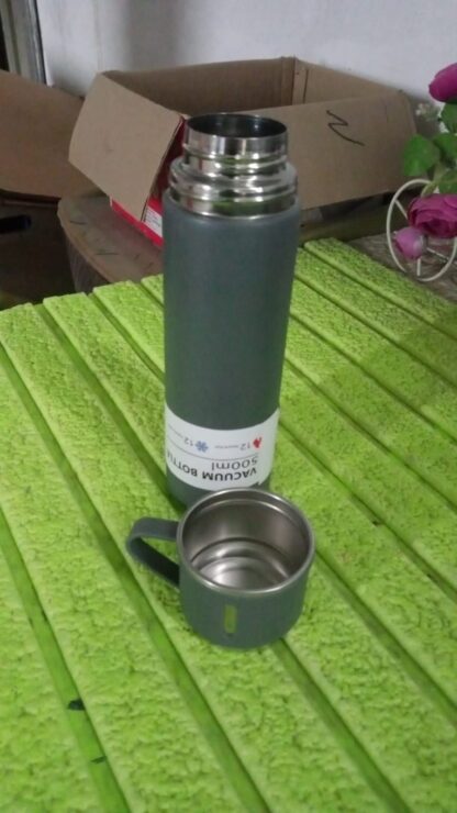 Stainless Steel Vacuum Insulated Water Bottle With Coffee / Tea Mug (500 ML) - Image 8