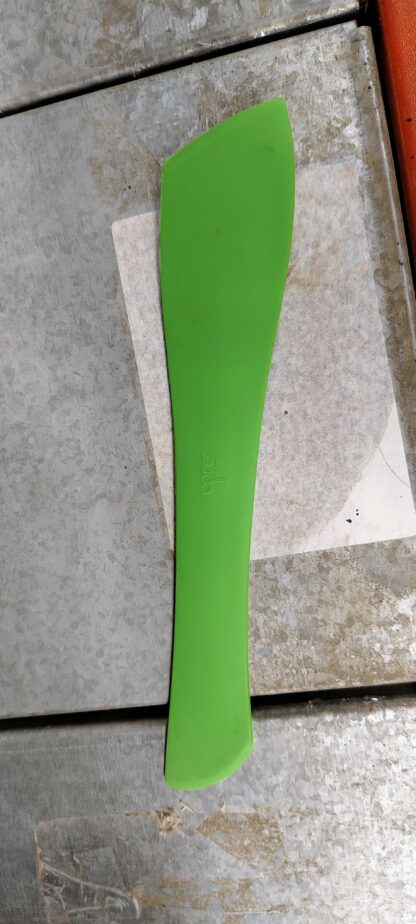 Silicone Non-Stick Heat-Resistant Flexible Spatula (1 Pc  / 28 Cm) - Image 7